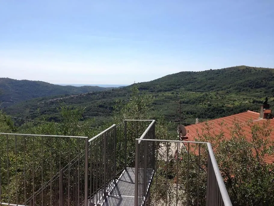 Villa Berio Cinque - Casetta Villa Viani 0*,  イタリア