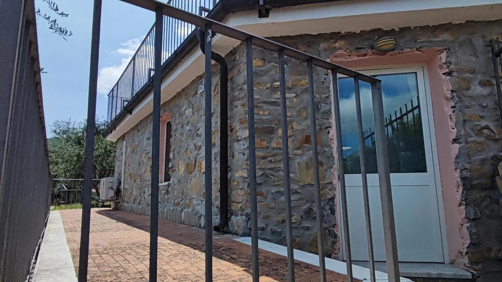 Villa Berio Cinque - Casetta Villa Viani 0*,  イタリア